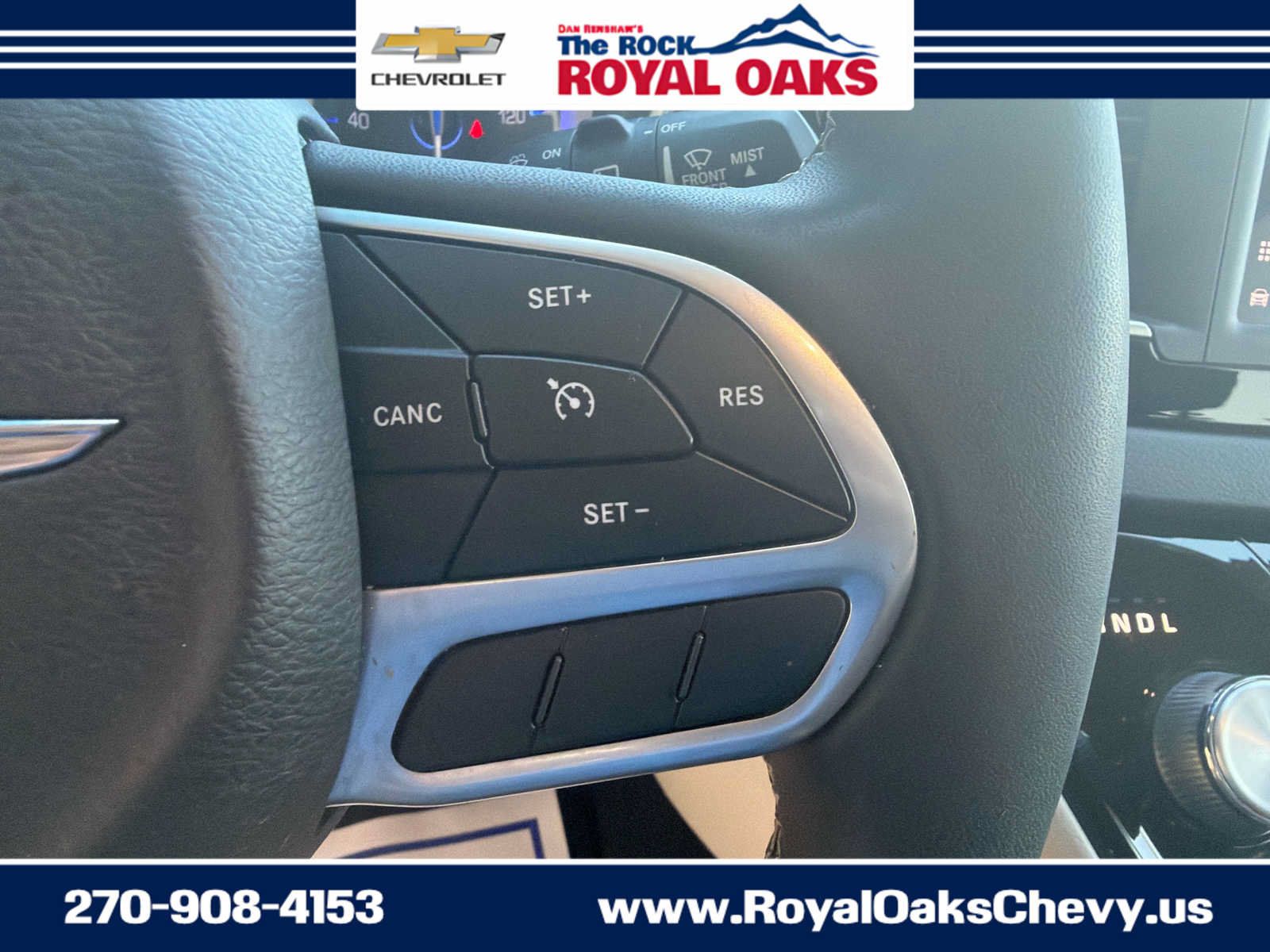 Used 2023 Chrysler Voyager LX FWD image 16