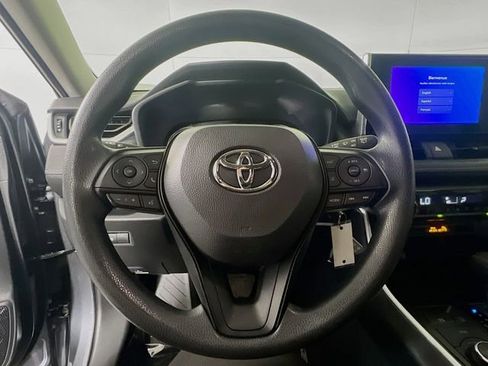 Used 2025 Toyota RAV4 LE image 15