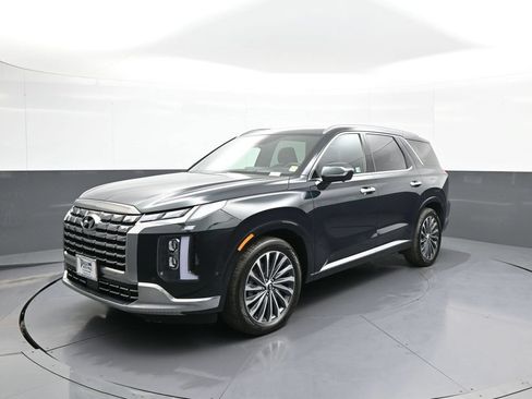 Certified 2025 Hyundai Palisade Calligraphy AWD/4WD image 1