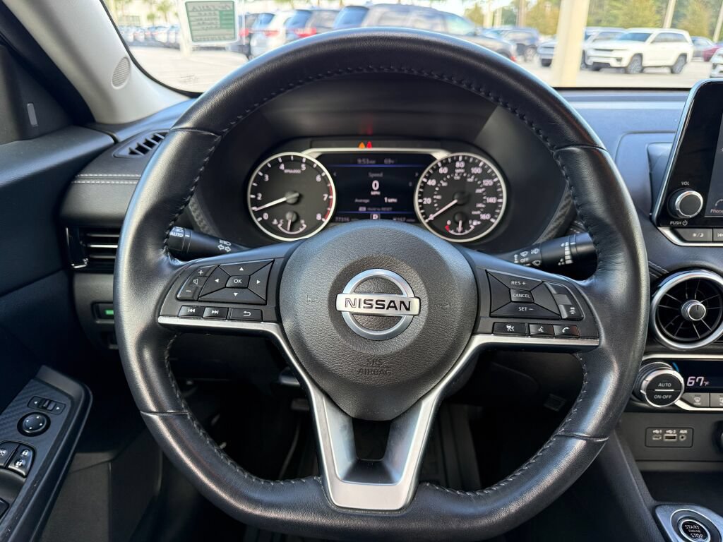 Used 2020 Nissan Sentra SV FWD image 14
