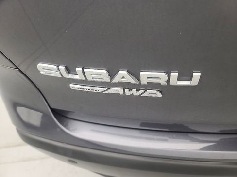 Used 2025 Subaru Ascent Premium AWD/4WD image 11
