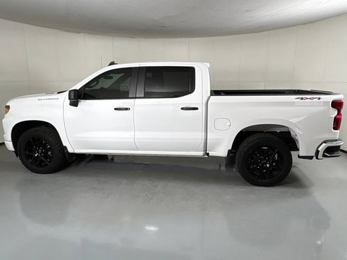 Used 2026 Chevrolet Silverado 1500 Custom AWD/4WD image 6