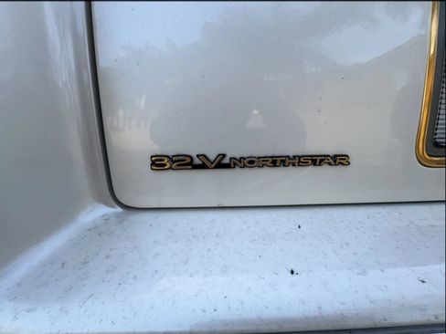 Used 1994 Cadillac De Ville Concours FWD image 47