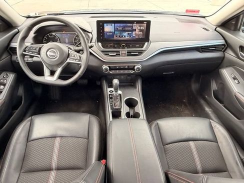 Used 2026 Nissan Altima 2.5 SR FWD image 12