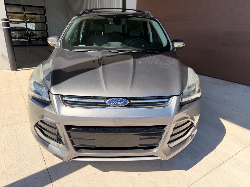 Used 2014 Ford Escape Titanium w/ Equipment Group 401A AWD/4WD image 2