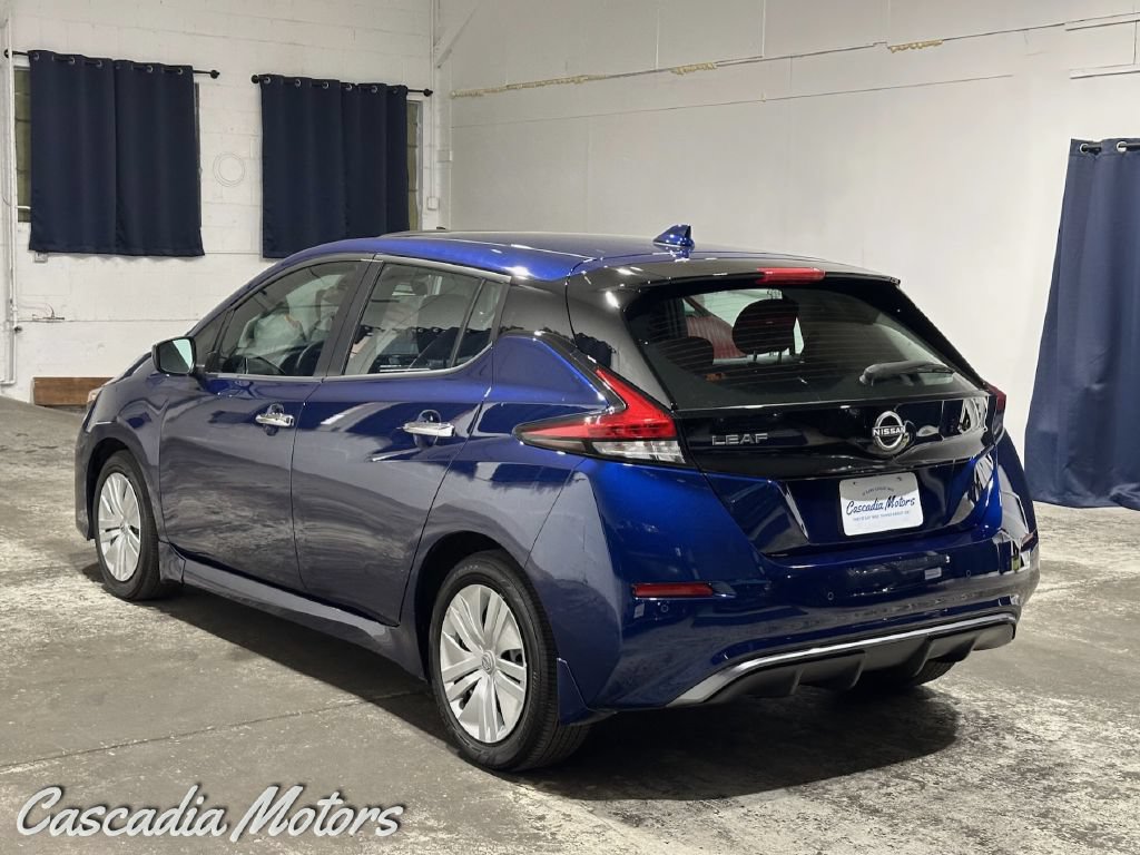 Used 2023 Nissan Leaf S FWD image 5