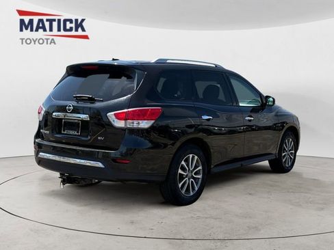 Used 2014 Nissan Pathfinder SV FWD image 7
