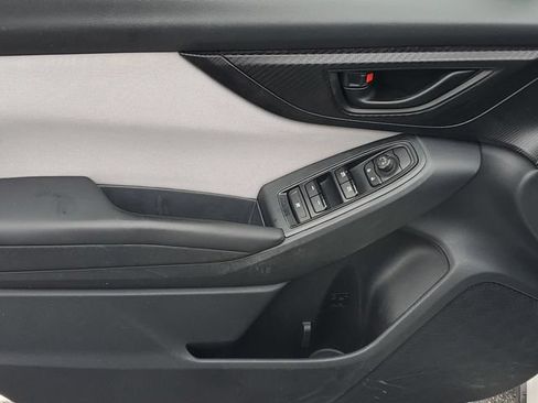 Used 2018 Subaru Crosstrek 2.0i AWD/4WD image 13