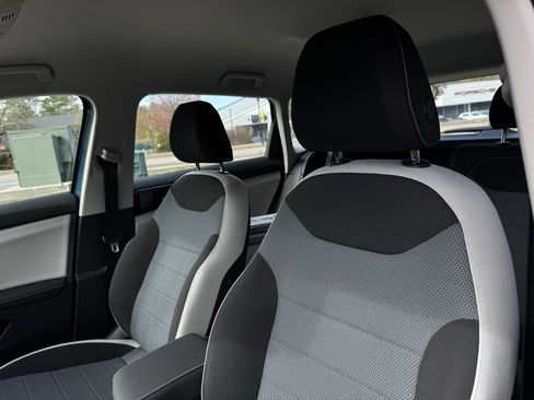 New 2025 Volkswagen Taos S image 20