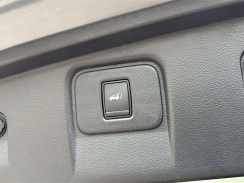 Used 2021 Nissan Murano SL w/ SL Moonroof Package image 28