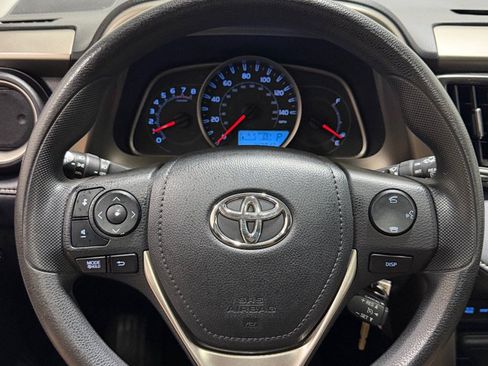 Used 2013 Toyota RAV4 XLE AWD/4WD image 15