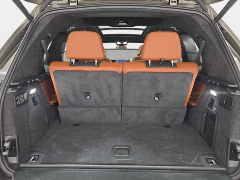 Certified 2024 BMW X7 xDrive40i w/ Executive Package AWD/4WD image 30