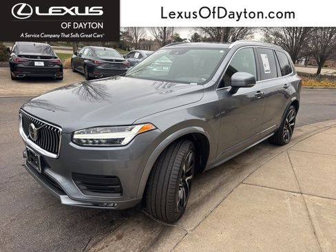 Used 2020 Volvo XC90 T6 Momentum w/ Protection Package Premier image 7