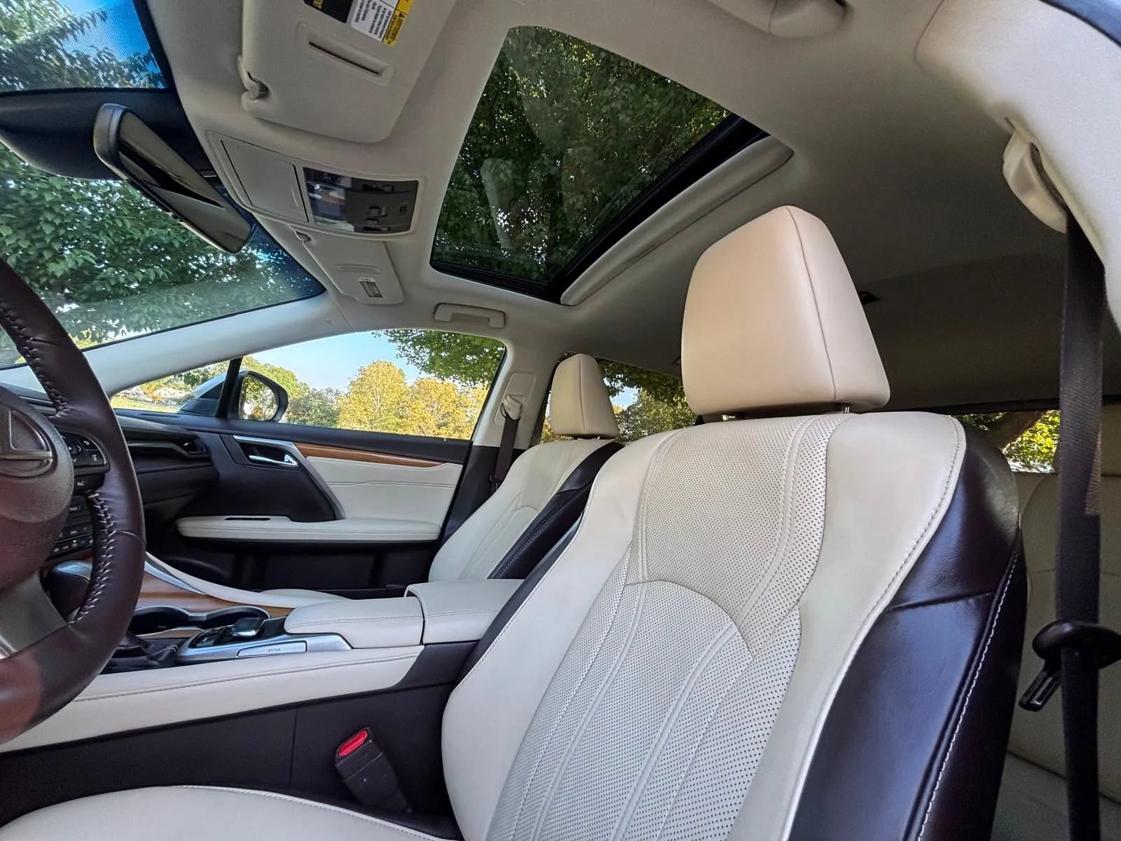 Used 2018 Lexus RX 350 AWD w/ Premium Package image 21