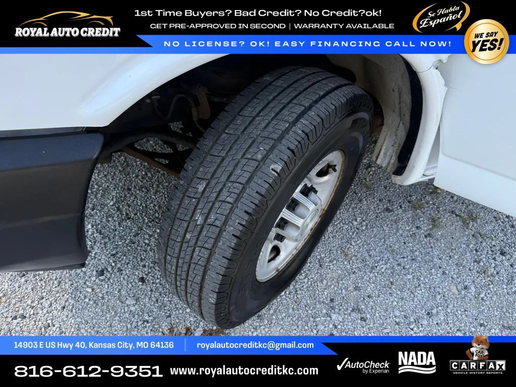 Used 2020 Chevrolet Express 2500 w/ Safety Package RWD image 9