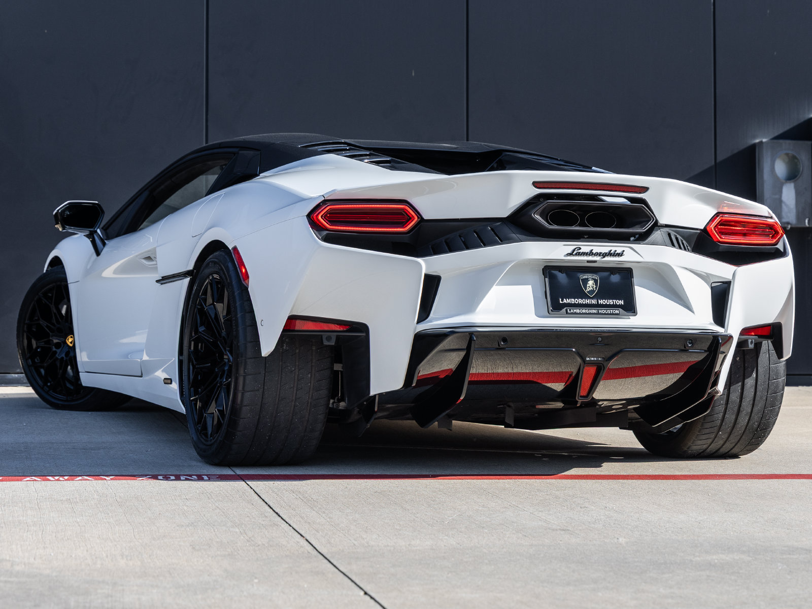 Used 2026 Lamborghini Temerario AWD/4WD image 6