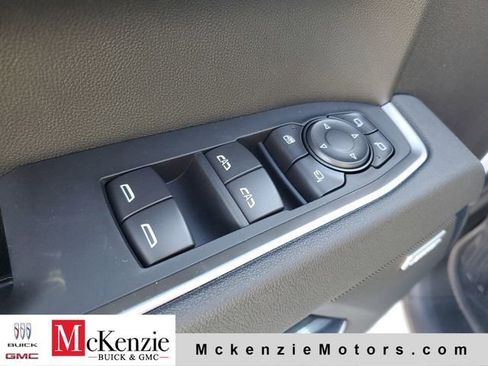 New 2026 GMC Sierra 1500 SLT w/ SLT Premium Plus Package AWD/4WD image 9