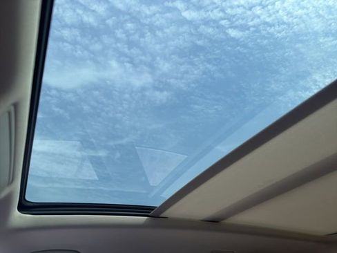 Used 2022 Volkswagen Atlas SE image 27