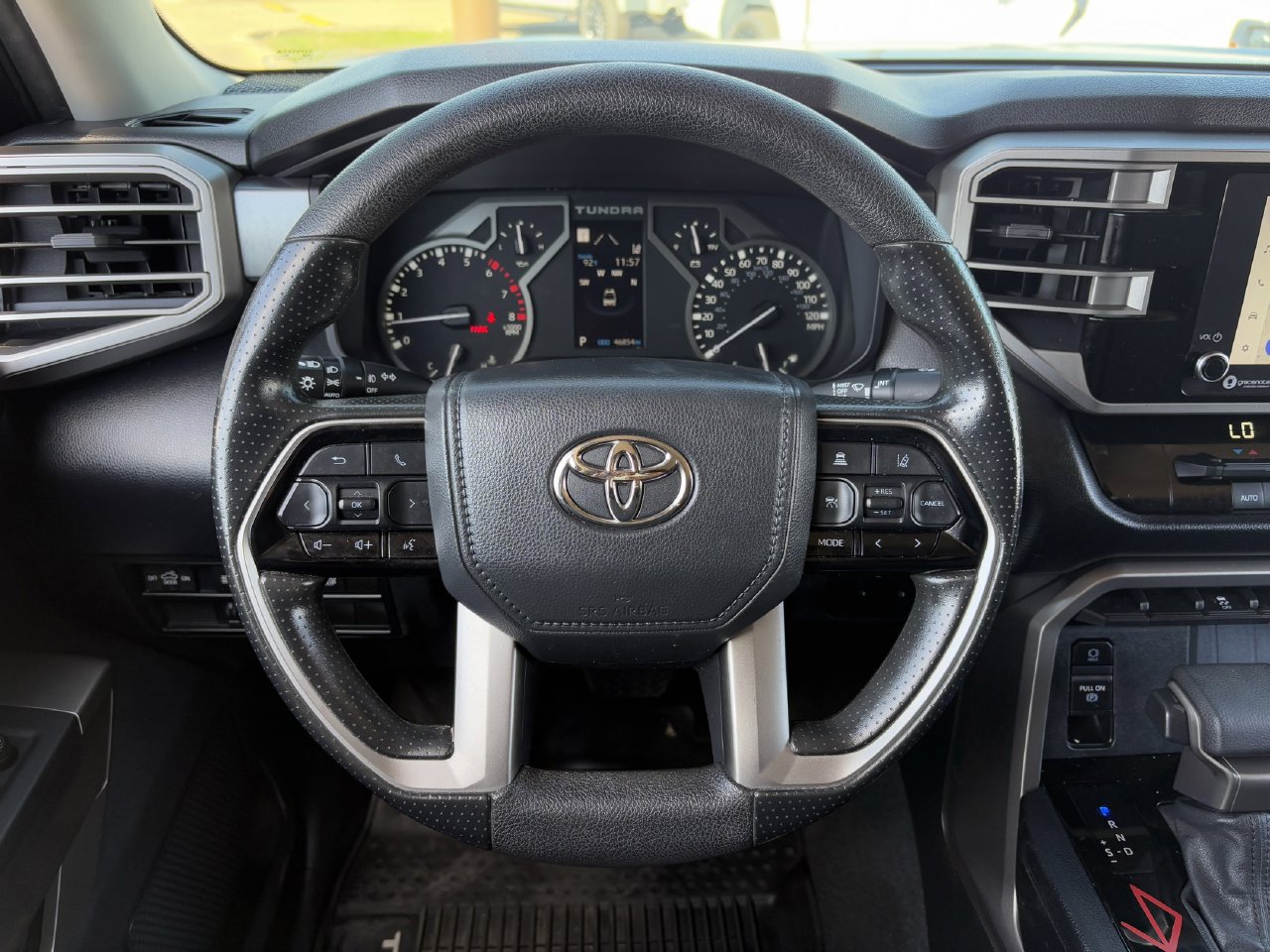 Used 2022 Toyota Tundra SR5 AWD/4WD image 13