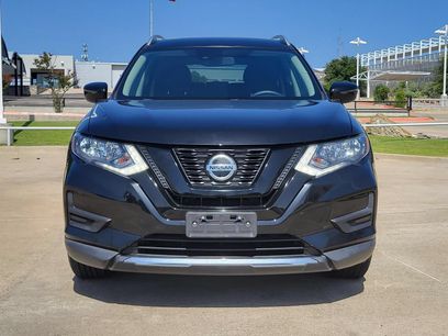 Used 2019 Nissan Rogue SV