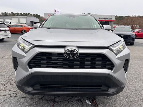 Used 2025 Toyota RAV4 XLE image 8