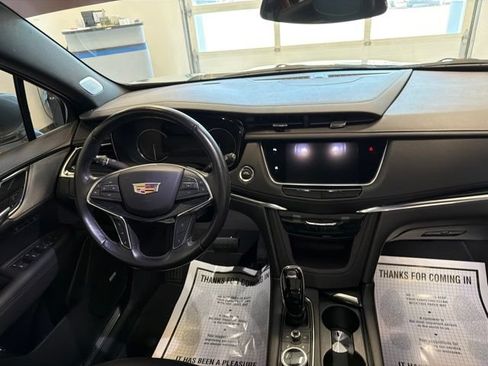 Used 2020 Cadillac XT5 Premium Luxury AWD/4WD image 23