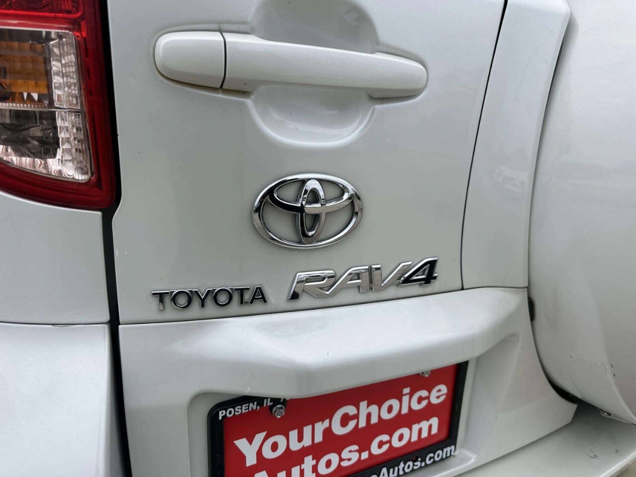 Used 2007 Toyota RAV4 Limited AWD/4WD image 12