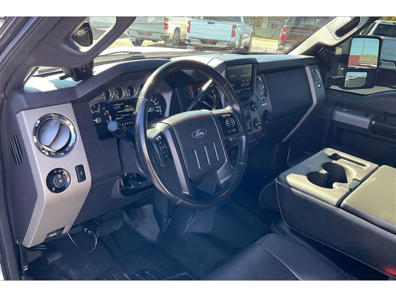 Used 2015 Ford F350 Lariat w/ Lariat Ultimate Package AWD/4WD image 16