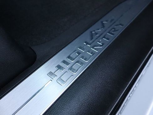 Used 2021 Chevrolet Silverado 2500 High Country w/ Technology Package image 55