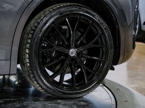 Used 2023 Maserati Grecale GT AWD/4WD image 57