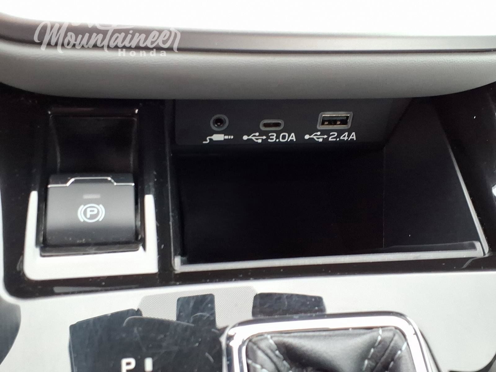 Used 2024 Subaru Legacy Premium AWD/4WD image 37