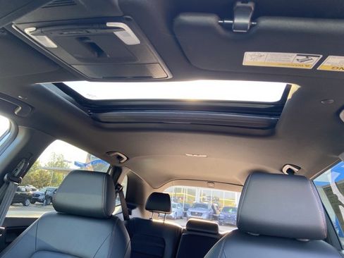 Used 2025 Honda CR-V Sport-L image 32