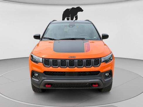Used 2026 Jeep Compass Trailhawk AWD/4WD image 8