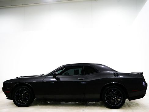 Used 2021 Dodge Challenger SXT w/ Blacktop Package image 5