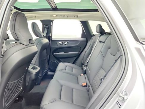 New 2026 Volvo XC60 B5 Plus w/ Protection Package Premier image 28