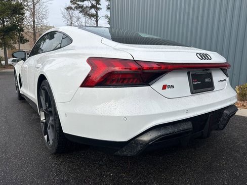 New 2026 Audi RS e-tron GT performance image 6