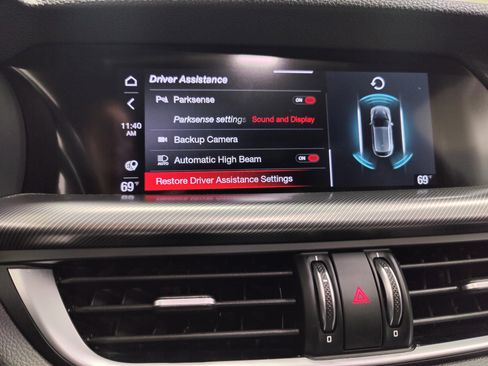 Certified 2023 Alfa Romeo Stelvio Veloce AWD/4WD image 22