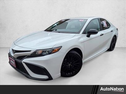 Used 2022 Toyota Camry SE w/ Carpet Mat Package (TMS)