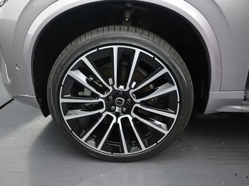 New 2026 Volvo XC90 B5 Ultra AWD/4WD image 9