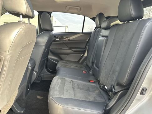 Used 2022 Mitsubishi Eclipse Cross SE image 27