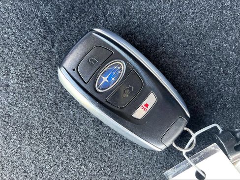 Certified 2024 Subaru Ascent Onyx Edition AWD/4WD image 9