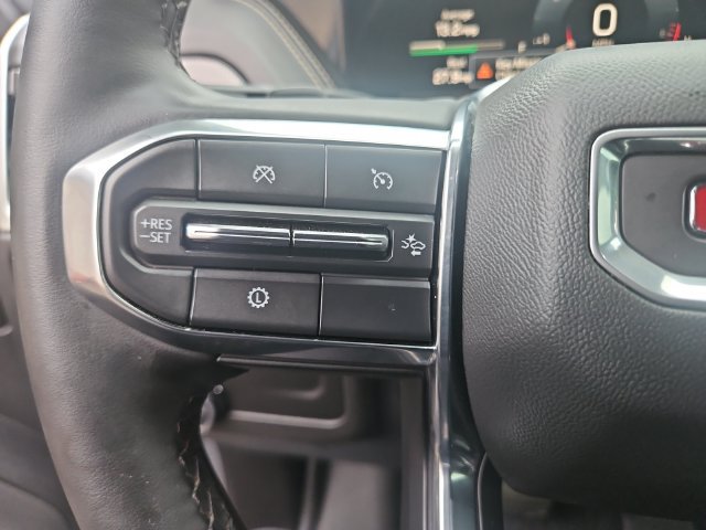 Used 2025 GMC Yukon Elevation w/ Technology Package AWD/4WD image 20