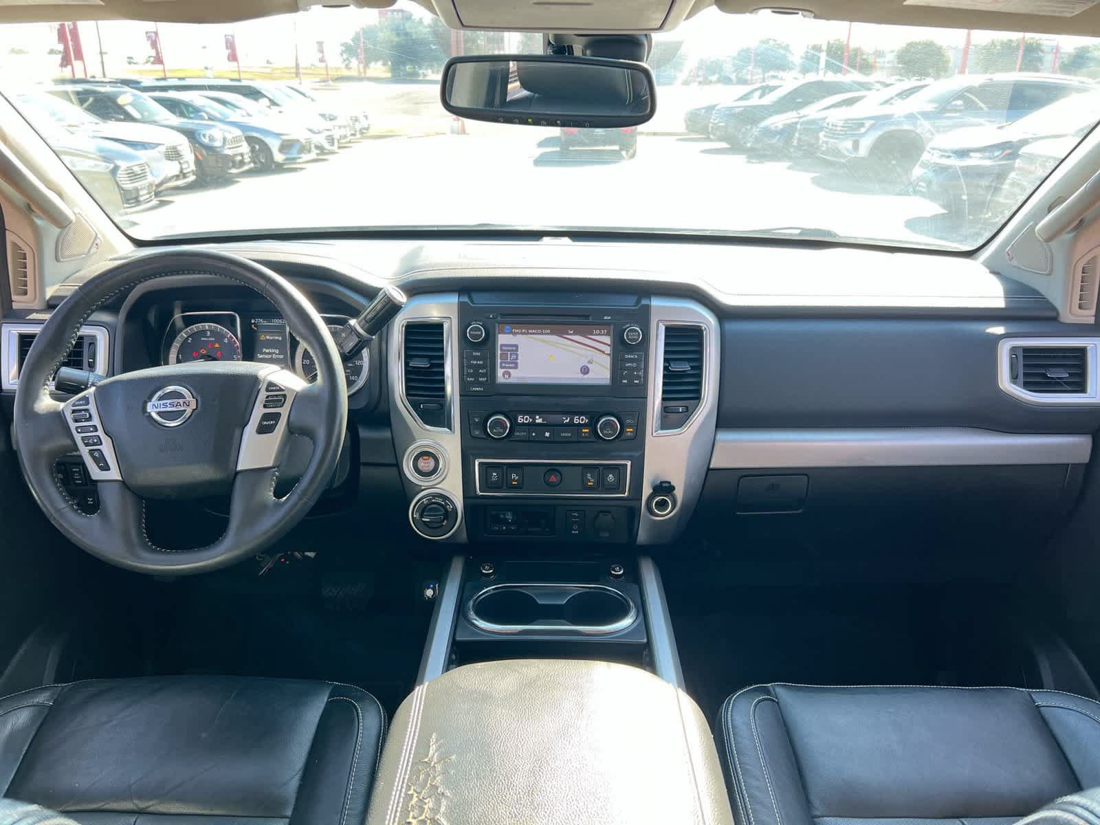 Used 2017 Nissan Titan PRO-4X w/ Pro-4x Convenience Package AWD/4WD image 20