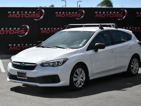 Used 2023 Subaru Impreza 2.0i image 3
