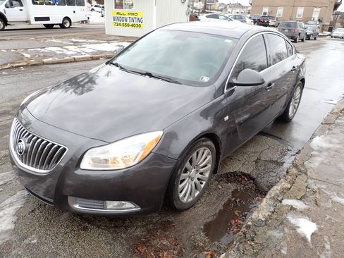 Used 2011 Buick Regal CXL Turbo w/ TO2 Preferred Equipment Group image 9