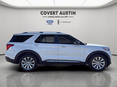 Used 2022 Ford Explorer Limited w/ Limited Technology Package image 6