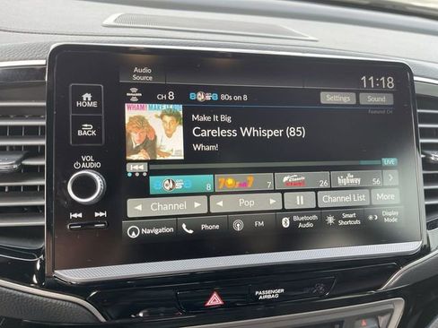 Used 2025 Honda Ridgeline Black Edition image 16