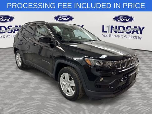 Used 2022 Jeep Compass Latitude FWD image 1