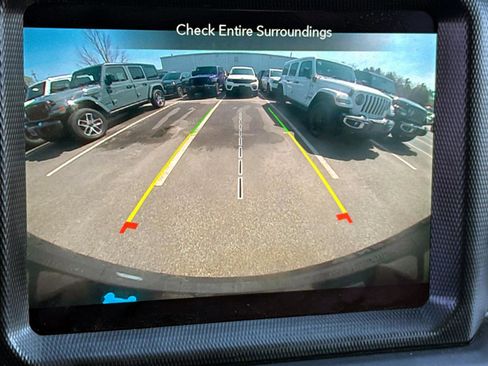 Used 2023 Jeep Wrangler Unlimited Sahara w/ Cold Weather Group image 18