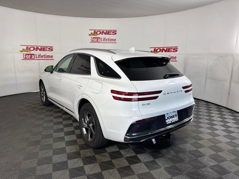 New 2026 Genesis GV70 2.5T Advanced w/ G1 Accessory Package AWD/4WD image 2